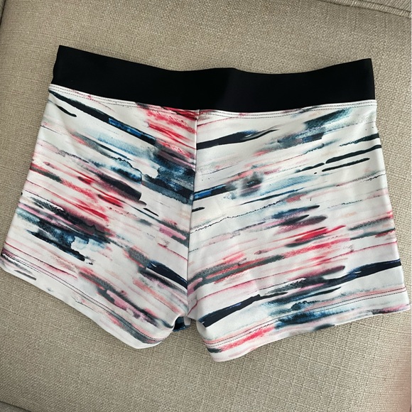 Multi coloured bike shorts - Picture 2 of 2